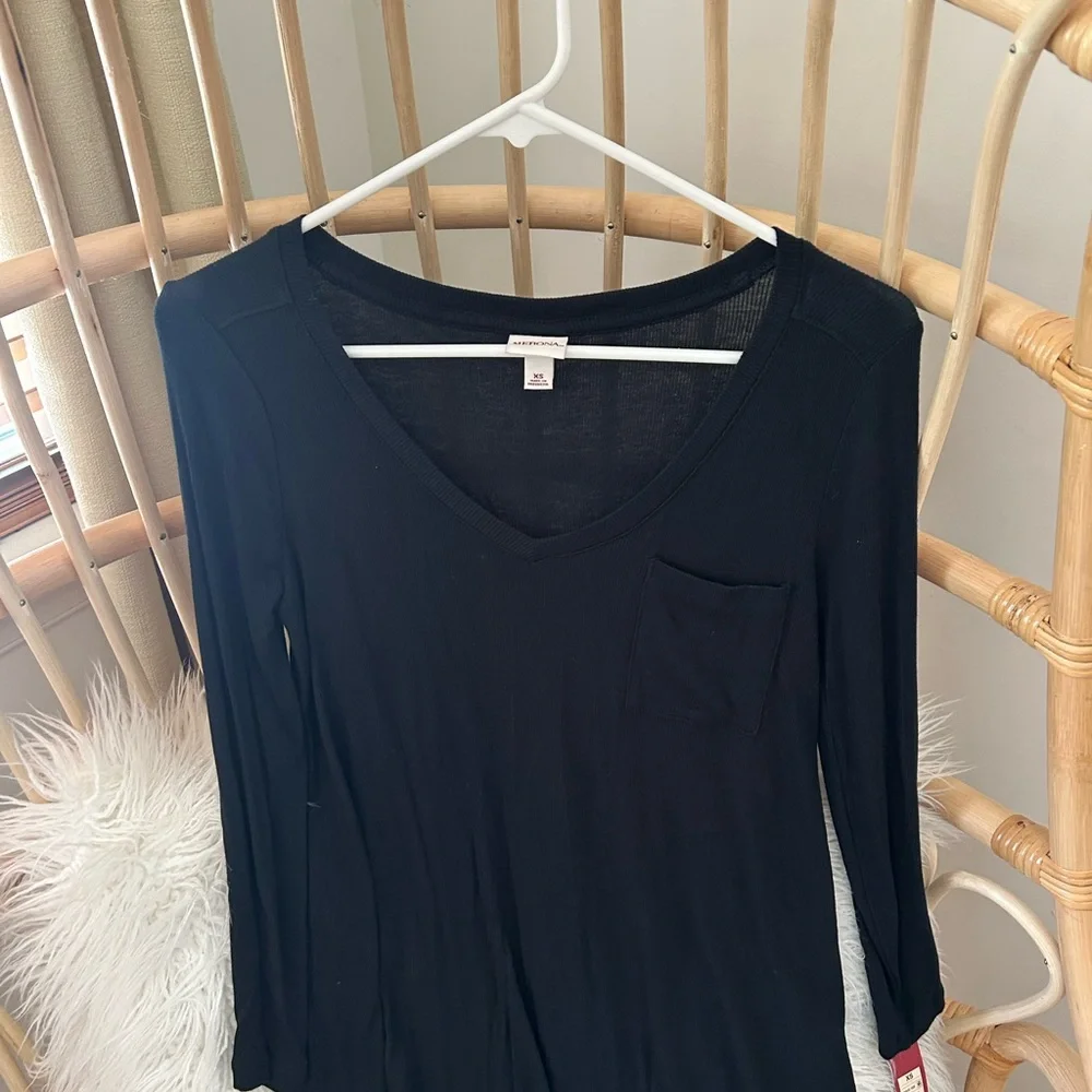 NWT Merona black tunic with pocket - Picture 1 of 2